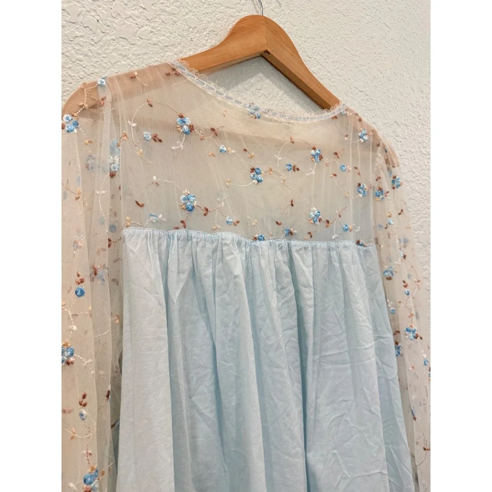 Eileen West Blue Cotton Embroidered Mesh Sleeve Lawn Nightgown Victorian Style M - Picture 8 of 12